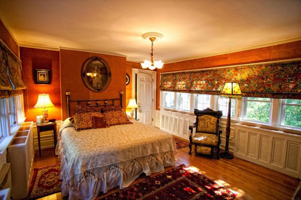 The Melange Inn 헨더슨빌 외부 사진