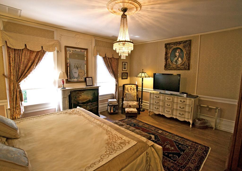 The Melange Inn 헨더슨빌 외부 사진