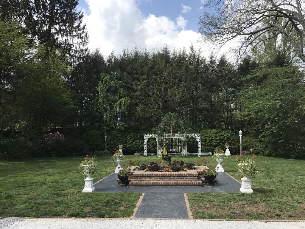 The Melange Inn 헨더슨빌 외부 사진